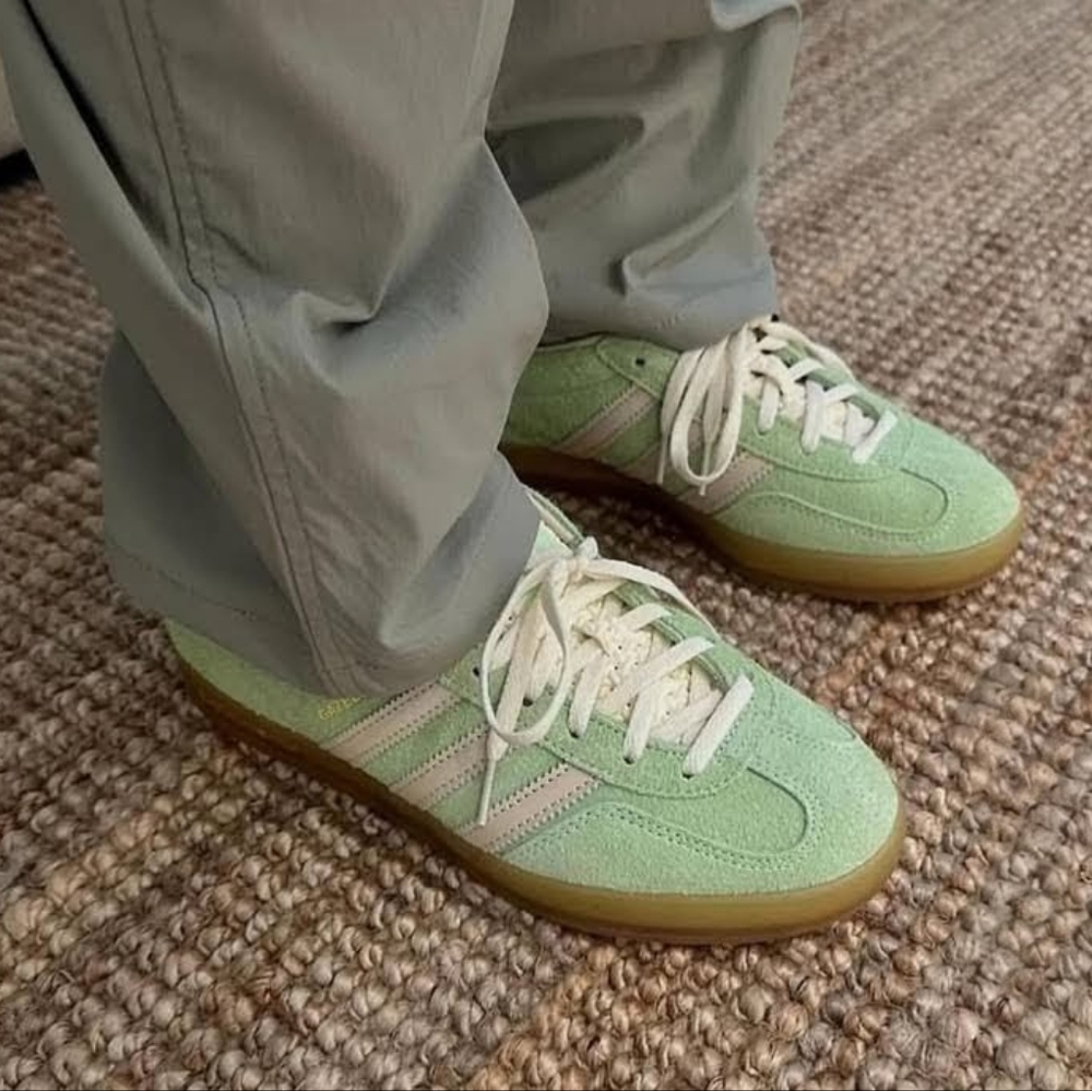 Adidas Gazelle Green and White Sneakers - Picture 7 of 11